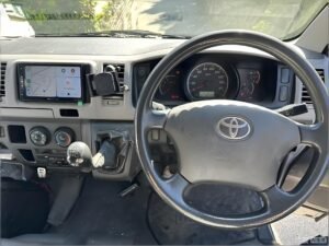 2010 Toyota Hiace CarPlay & Android Auto